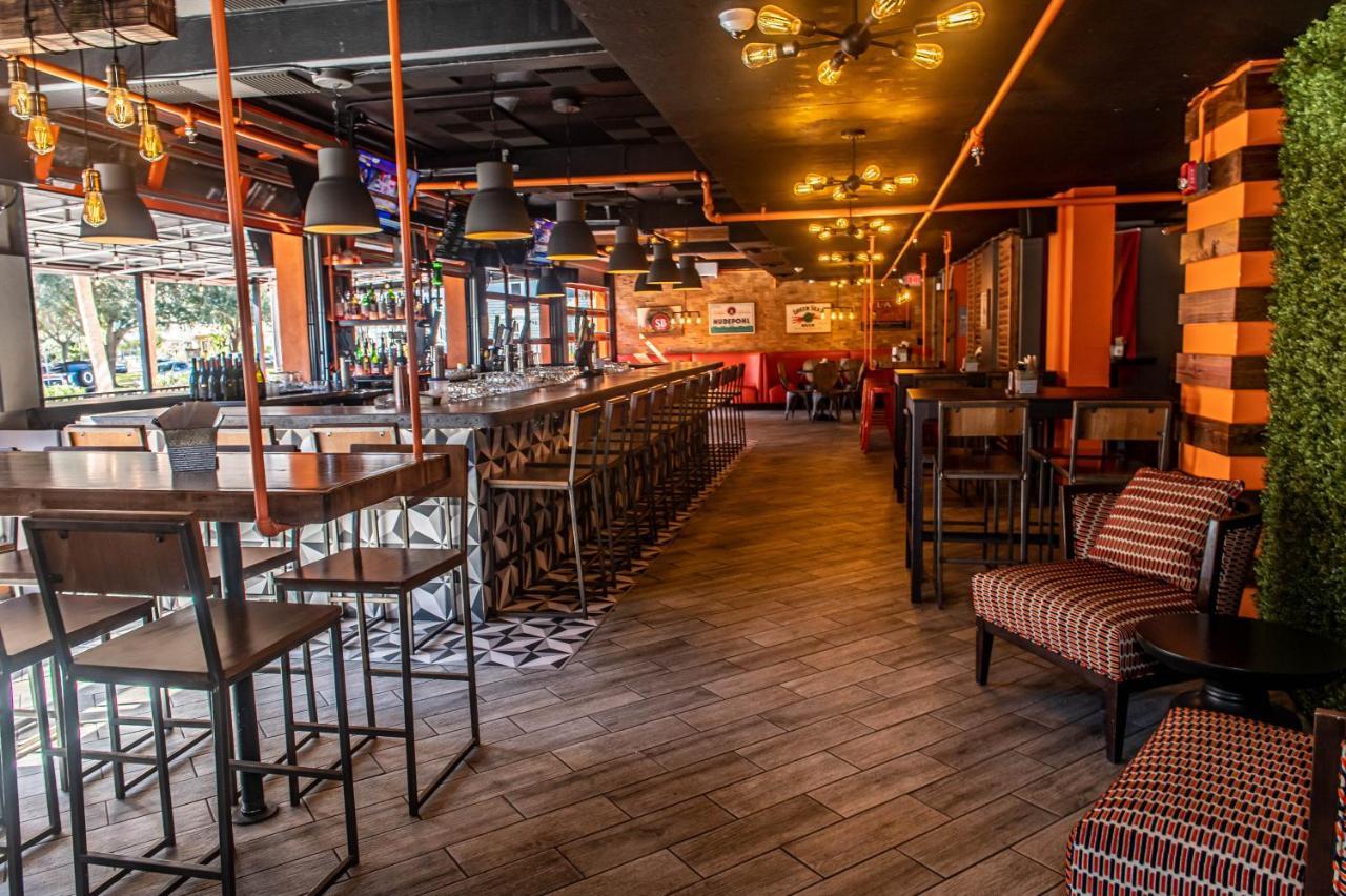 Uptown Hotel St Pete Αγία Πετρούπολη Εξωτερικό φωτογραφία
