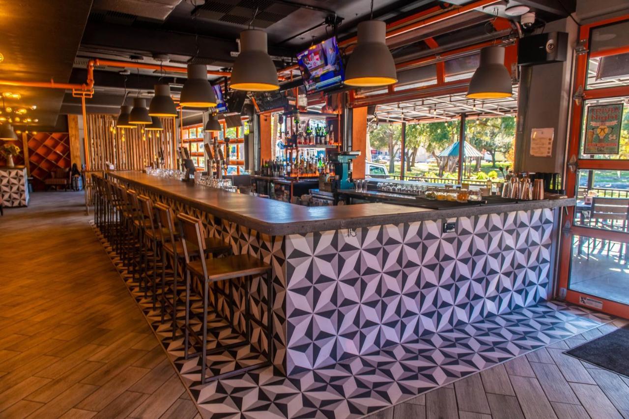 Uptown Hotel St Pete Αγία Πετρούπολη Εξωτερικό φωτογραφία